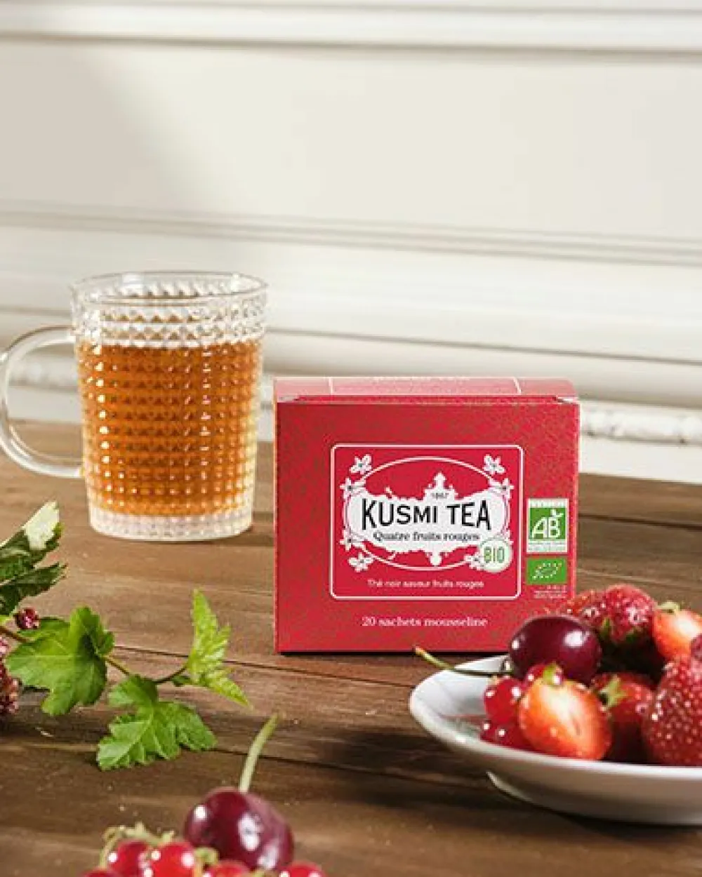 Kusmi Tea Quatre Fruits Rouges Thé noir bio, fruits rouges< Thé Noir